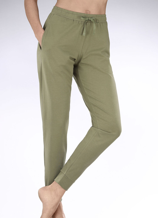 Hosen - Hose mit BIO-Baumwolle und seitlichen Eingriffstaschen Ansicht 2 Hosen - Hose mit BIO-Baumwolle und seitlichen Eingriffstaschen, in Größe 036 bis 052, in Farbe MARINE Ansicht 2