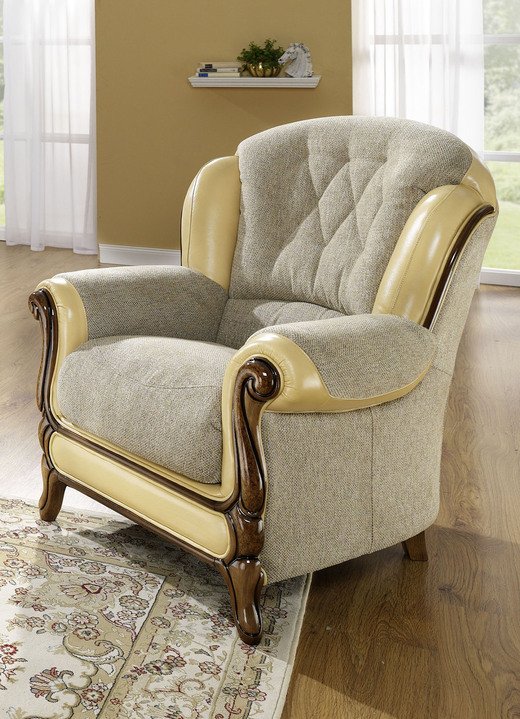 Polstergruppen - Polstermöbel mit edlen Holzchatosen, in Farbe BEIGE, in Ausführung Sessel Ansicht 2