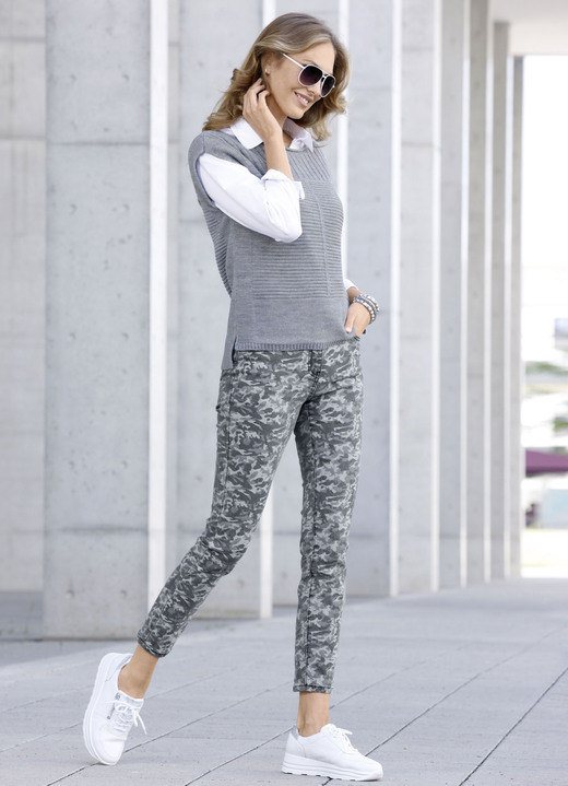 Pullunder - Pullunder mit Strukturmix Ansicht 2 Pullunder - Pullunder mit Strukturmix, in Größe 036 bis 052, in Farbe HELLGRAU MELIERT Ansicht 2