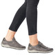 Slipper & Schnürschuhe - Remonte, bequeme Damen-Sneaker, Weite G, mit herausnehmbarem Fußbett – Farbe GRAU – Ansicht 10 Slipper & Schnürschuhe - Remonte, bequeme Damen-Sneaker, Weite G, mit herausnehmbarem Fußbett, in Größe 036 bis 042, in Farbe SCHWARZ-BRAUN – Farbe GRAU – Ansicht 10