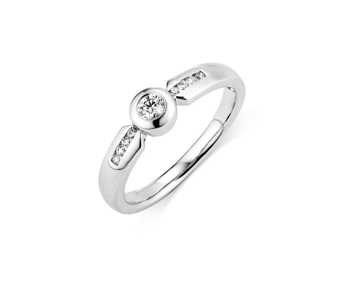 Platin - Damenring aus Platin, in Größe 160 bis 220, in Farbe  Ansicht 2