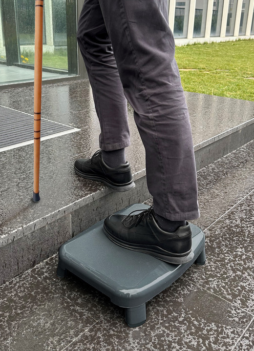 Badhilfen - Dusch- und Badewannentritt zum bequemen und sicheren Einsteigen, in Farbe WEISS Ansicht 3