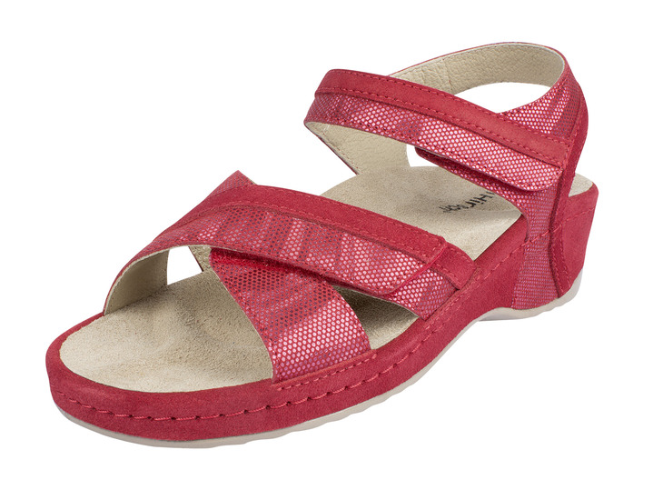Sandaletten & Pantoletten - Klett-Sandalette mit Keilabsatz, in Größe 036 bis 042, in Farbe BEERE Ansicht 1