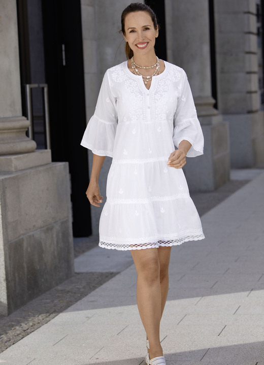 Kleid stickerei weiß