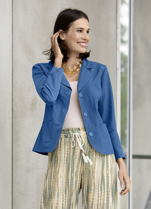 Blusen - Blusenjacke  mit Schulterpolster, in Größe 034 bis 050, in Farbe OCKER Ansicht 5