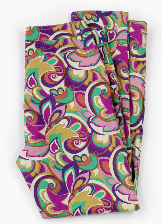 Hosen mit Knopf- und Reißverschluss - Hose in Knöchellänge mit farbbrillantem Inkjet-Druck, in Größe 017 bis 052, in Farbe FUCHSIA-GRÜN Ansicht 1
