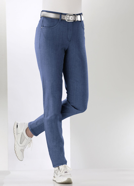 Hosen in Schlupfform - Magic-Jeans mit hohem Stretchanteil Ansicht 20 Hosen in Schlupfform - Magic-Jeans mit hohem Stretchanteil, in Größe 017 bis 054, in Farbe FLIEDER Ansicht 20