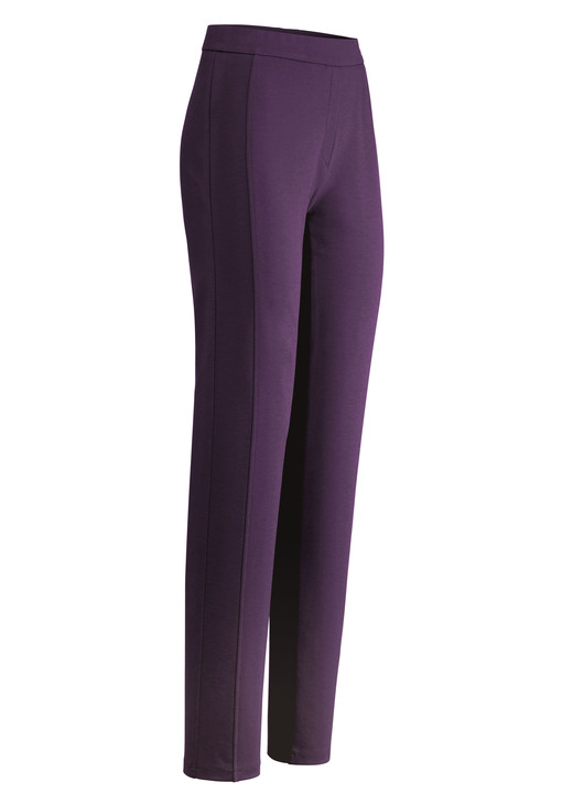 Hosen - Hose mit figurgünstiger Teilungsnaht, in Größe 018 bis 054, in Farbe BROMBEER Ansicht 1