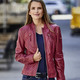 Lederkurzjacken - Lederkurzjacke von „Cabrini“ – Farbe ANTIK ROT – Ansicht 1 Lederkurzjacken - Lederkurzjacke von „Cabrini“, in Größe 038 bis 050, in Farbe ANTIK ROT – Farbe ANTIK ROT – Ansicht 1
