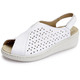 Sandaletten & Pantoletten - Gemini Sandale aus luftig perforiertem Rind-Nappaleder, in Größe 036 bis 042, in Farbe WEISS – Farbe WEISS – Ansicht 1