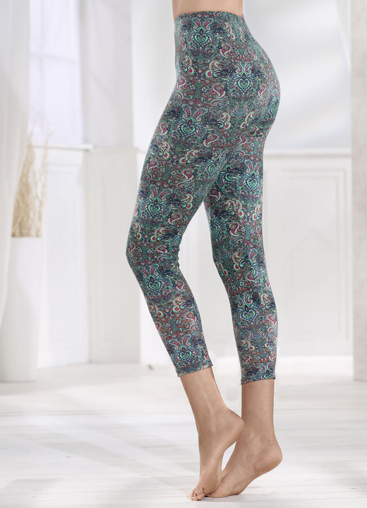 Leggings - Zweierpack Leggings in 7/8 Länge, in Größe 038 bis 052, in Farbe 1X GRÜN-BUNT BEDRUCKT, 1X SCHWARZ Ansicht 1
