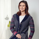 Strickjacken - Strickjacke im Mustermix – Farbe MARINE-ROT-CREME – Ansicht 3 Strickjacken - Strickjacke im Mustermix, in Größe 038 bis 054, in Farbe MARINE-ROT-CREME – Farbe MARINE-ROT-CREME – Ansicht 3
