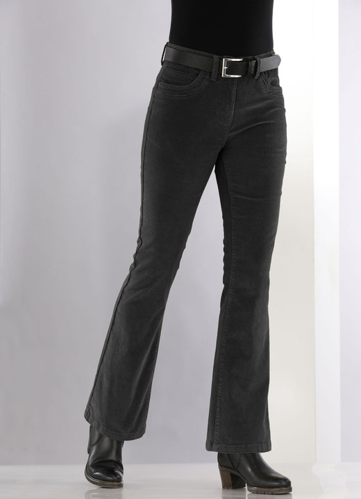 Hosen - Cordhose in trendiger Bootcut-Form, in Größe 017 bis 050, in Farbe SCHWARZ Ansicht 3