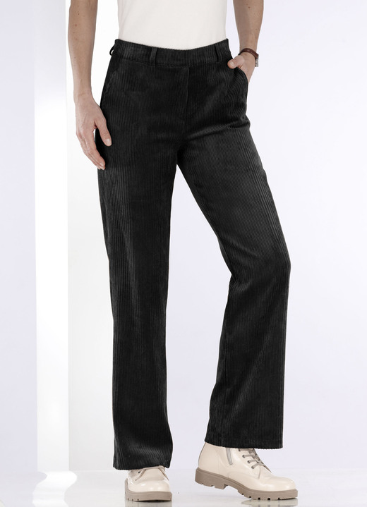 Hosen in Schlupfform - Hose in modischer Weite, in Größe 017 bis 054, in Farbe HELLBEIGE Ansicht 9