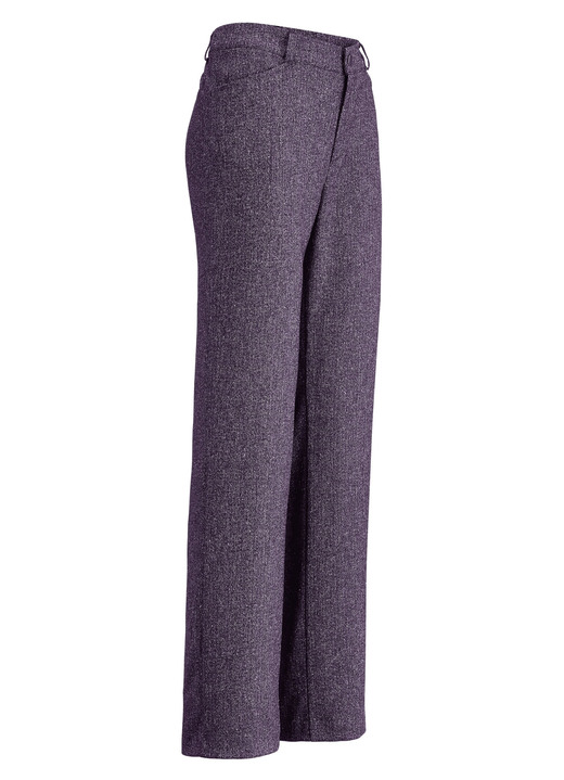 Hosen mit Knopf- und Reißverschluss - Hose in modischer Weite, in Größe 018 bis 052, in Farbe BROMBEER MEL. Ansicht 1