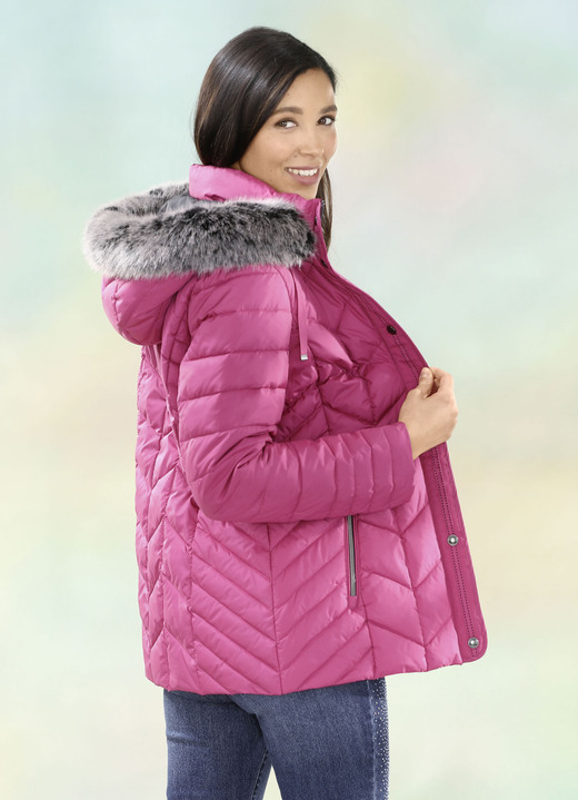 Winterjacken - Jacke mit abnehmbarer Kapuze Ansicht 7 Winterjacken - Jacke mit abnehmbarer Kapuze, in Größe 034 bis 052, in Farbe SCHWARZ Ansicht 7