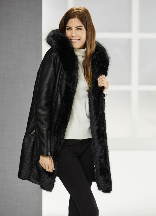 - Longjacke mit Kroko-Dessin, in Größe 034 bis 052, in Farbe SCHWARZ Ansicht 4