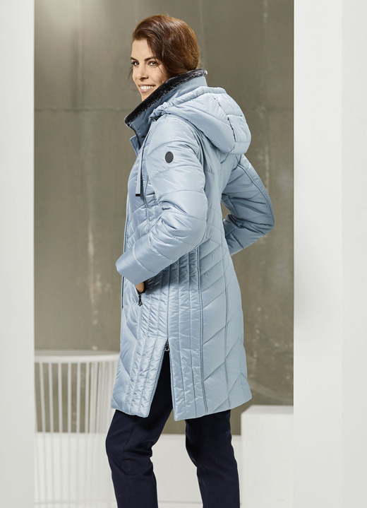 - Kurzmantel in 2 Farben, in Größe 038 bis 054, in Farbe HIMMELBLAU Ansicht 2