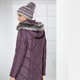 Winterjacken - Longjacke mit gefälteltem Stehkragen – Farbe AUBERGINE – Ansicht 3 Winterjacken - Longjacke mit gefälteltem Stehkragen, in Größe 019 bis 054, in Farbe AUBERGINE – Farbe AUBERGINE – Ansicht 3