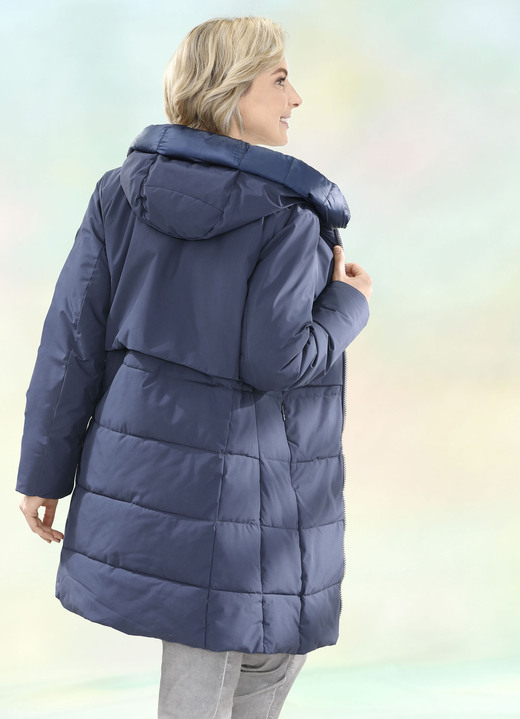 - Funktions-Longparka mit gesteppten und glatten Partien, in Größe 036 bis 054, in Farbe NACHTBLAU Ansicht 4