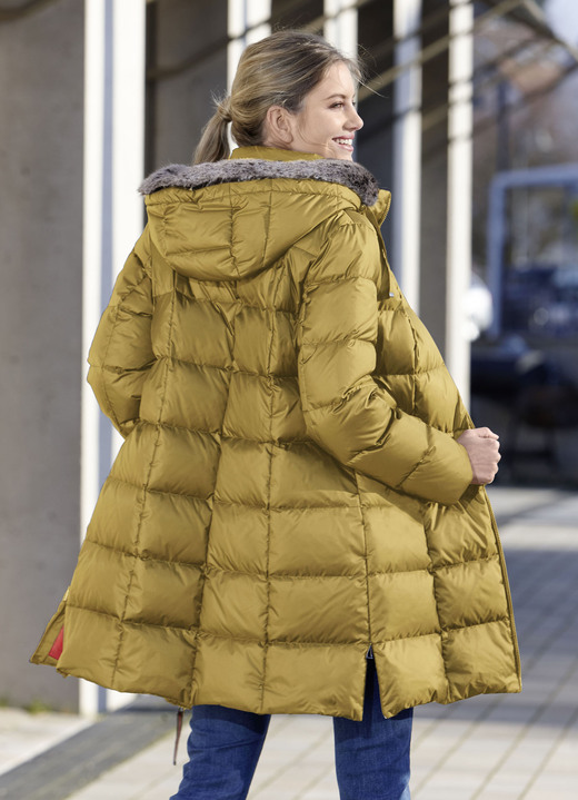 - Daunen-Kurzmantel in 2 Farben, in Größe 036 bis 054, in Farbe MESSING Ansicht 3