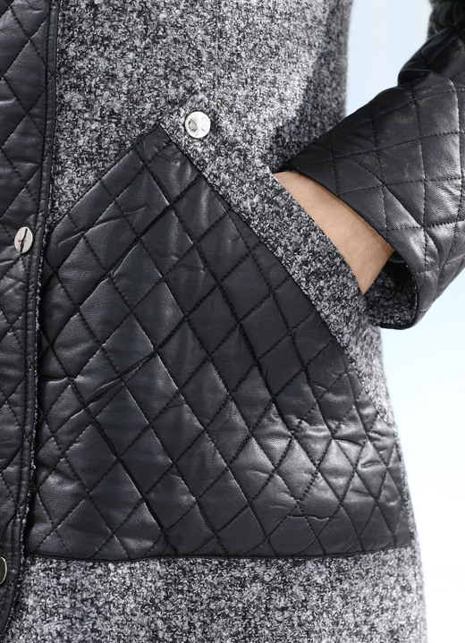 Wollmäntel - Kurzmantel im angesagten Materialmix, in Größe 034 bis 052, in Farbe GRAU-SCHWARZ-CREME Ansicht 4