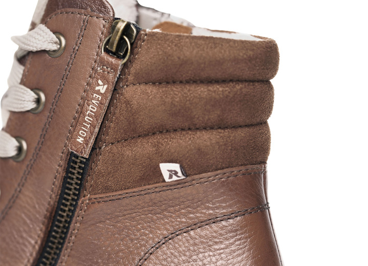 Stiefel & Stiefeletten - Rieker, trendige Damen-Boots, Winterschuhe, mit herausnehmbarem Fußbett, in Größe 036 bis 043, in Farbe SCHWARZ Ansicht 17