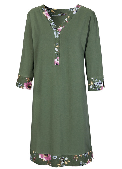 Langarm - Zweierpack Nachthemden mit Knopfleiste Ansicht 4 Langarm - Zweierpack Nachthemden mit Knopfleiste, in Größe 036 bis 054, in Farbe 1X OLIV-BEERE-BUNT, 1X OLIV Ansicht 4