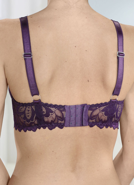- Bügel-BH aus hübscher Elastikspitze, in Größe 075 bis 105, in Cup B, in Farbe AUBERGINE Ansicht 3