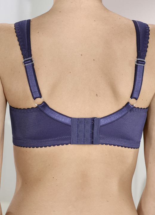 - BH mit farbharmonischen Spitzeneinsätzen, in Größe 080 bis 110, in Cup E, in Farbe MARINE Ansicht 2