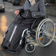 Rollatoren & Rollstühle - Rollstuhl-Wärmesack hält trocken und warm bei Schmuddelwetter – Farbe SCHWARZ – Ansicht 2 Rollatoren & Rollstühle - Rollstuhl-Wärmesack hält trocken und warm bei Schmuddelwetter, in Farbe SCHWARZ – Farbe SCHWARZ – Ansicht 2