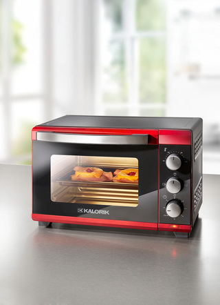 - Multi- und Pizzabackofen – kompakt, praktisch, gut, in Farbe ROT