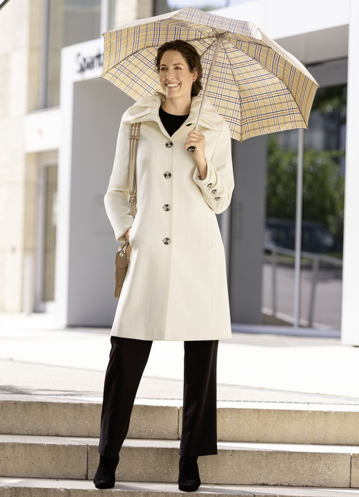 Jacken & Mäntel - Mantel mit Knopfleiste, in Größe 036 bis 052, in Farbe CREME Ansicht 3