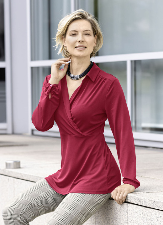 Shirts - Raffiniertes Shirt mit Polokragen in 2 Farben Ansicht 3 Shirts - Raffiniertes Shirt mit Polokragen in 2 Farben, in Größe 038 bis 052, in Farbe SCHWARZ Ansicht 3