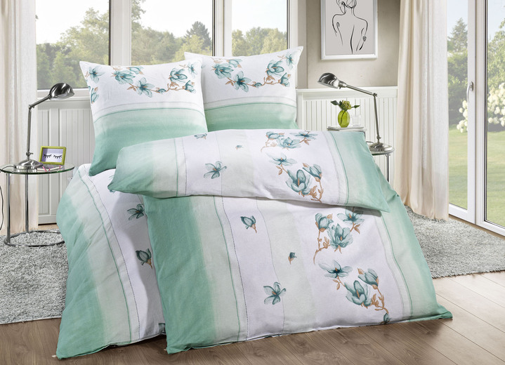 Bettwäschegarnituren - Bettwäsche-Garnitur aus 100% Baumwolle, in Größe 111 (40/80 cm + 135/200 cm) bis 412 (2x80/80 cm + 2x135/200 cm), in Farbe FLIEDER Ansicht 2