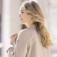 Lang - Funktions-Trenchcoat mit Gürtel. – Farbe BEIGE – Ansicht 5 Lang - Funktions-Trenchcoat mit Gürtel., in Größe 034 bis 052, in Farbe BEIGE – Farbe BEIGE – Ansicht 5
