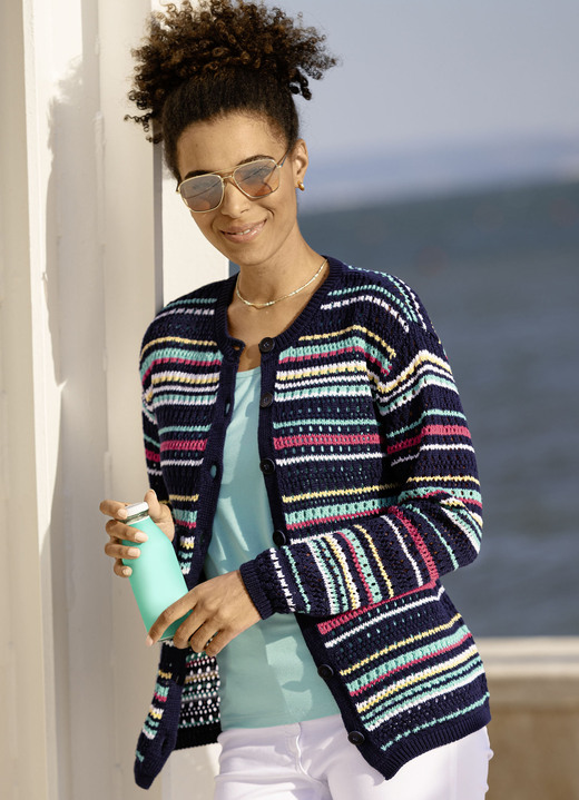 Strickjacken - Strickjacke in Ringeldessin Ansicht 2 Strickjacken - Strickjacke in Ringeldessin, in Größe 038 bis 054, in Farbe MARINE-MULTICOLOR Ansicht 2