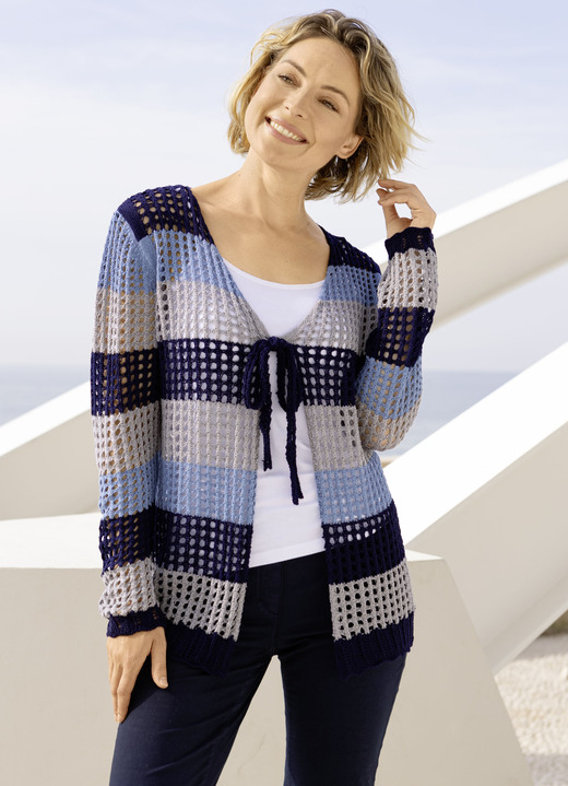 Strickjacken - Strickjacke mit edlem, dezentem Glanz, in Größe 036 bis 052, in Farbe MARINE-BLEU-GRAU Ansicht 2