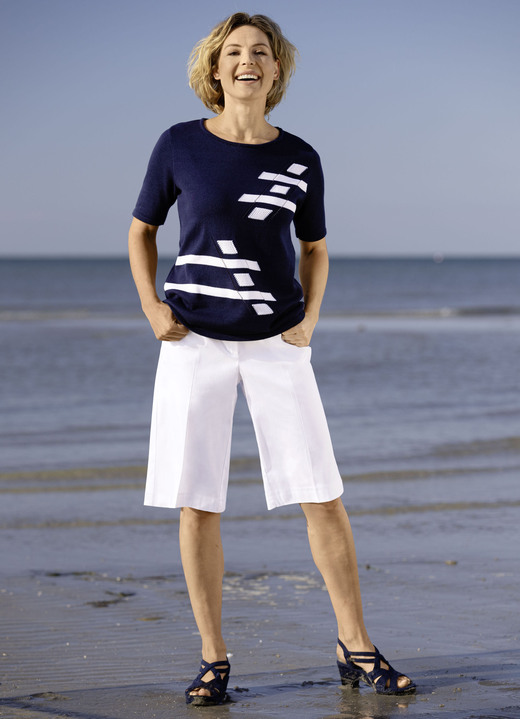 7/8-Hosen, Capris, Bermudas - Bermudas, in Größe 036 bis 052, in Farbe WEISS Ansicht 2