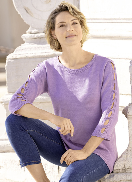 Basics - Pullover mit Cut-Outs, in Größe 036 bis 052, in Farbe MAGENTA Ansicht 2