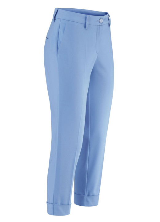 Hosen mit Knopf- und Reißverschluss - Hose in aktueller 7/8-Länge Hosen mit Knopf- und Reißverschluss - Hose in aktueller 7/8-Länge, in Größe 018 bis 052, in Farbe HELLBLAU