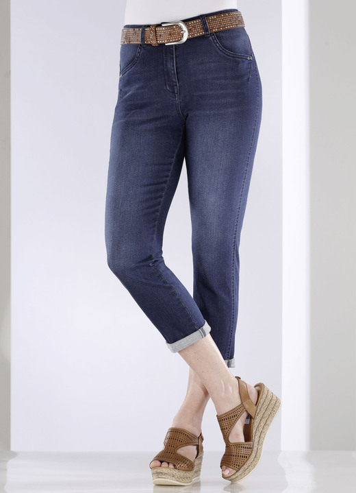 Hosen mit Knopf- und Reißverschluss - Jeans mit Push-up-Effekt Ansicht 7 Hosen mit Knopf- und Reißverschluss - Jeans mit Push-up-Effekt, in Größe 017 bis 052, in Farbe SCHWARZ Ansicht 7
