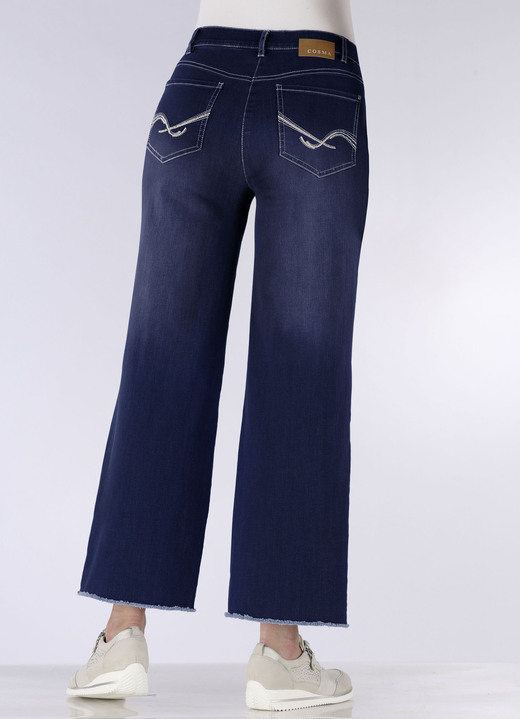 Hosen mit Knopf- und Reißverschluss - Jeans mit modischer Beinweite Ansicht 10 Hosen mit Knopf- und Reißverschluss - Jeans mit modischer Beinweite, in Größe 018 bis 052, in Farbe JEANSBLAU Ansicht 10