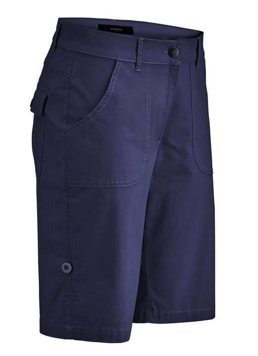 Hosen mit Knopf- und Reißverschluss - Bermudas mit Zierriegel Hosen mit Knopf- und Reißverschluss - Bermudas mit Zierriegel, in Größe 034 bis 052, in Farbe MARINE
