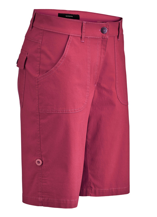 Hosen mit Knopf- und Reißverschluss - Bermudas mit Zierriegel, in Größe 034 bis 052, in Farbe ROT Ansicht 1