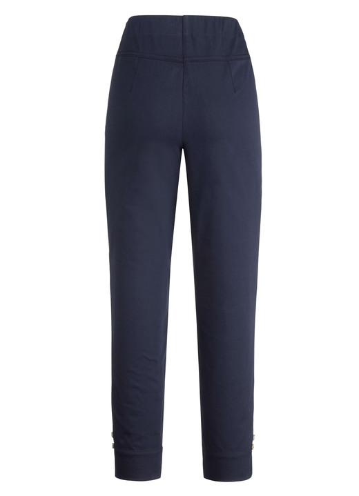 Hosen in Schlupfform - Hose mit dekorativen Zierknöpfen, in Größe 018 bis 052, in Farbe MARINE Ansicht 2