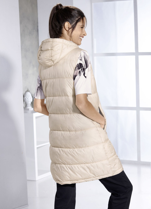 Lang - Funktions-Longweste mit fester Kapuze, in Größe 036 bis 056, in Farbe CHAMPAGNER Ansicht 2