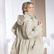 Kurz - Funktionsjacke mit dezentem Streifendessin – Farbe SAND Kurz - Funktionsjacke mit dezentem Streifendessin, in Größe 018 bis 054, in Farbe SAND