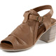 Sandaletten & Pantoletten - Andrea Conti Sandalette mit Zier-Perforation – Farbe COGNAC – Ansicht 1 Sandaletten & Pantoletten - Andrea Conti Sandalette mit Zier-Perforation, in Größe 036 bis 041, in Farbe WEISS – Farbe COGNAC – Ansicht 1
