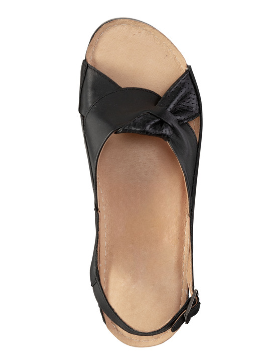 Sandaletten & Pantoletten - Sandale aus teilweise perforiertem Nappaleder, in Größe 036 bis 041, in Farbe COGNAC Ansicht 5